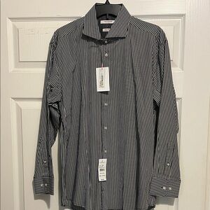 Isaac Mizrahi Men's Black and White Striped Button Down Shirt